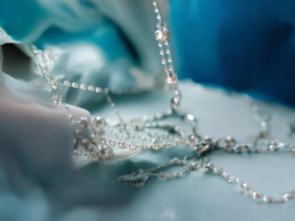 项链链身,如何安全地处理患者佩戴的装饰品? 项链链身,如何安全地处理患者佩戴的装饰品?